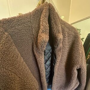 COMMENSE TEDDY CUB ZIP MOCKNECK ZIP FLEECE JACKET IN COFFEE